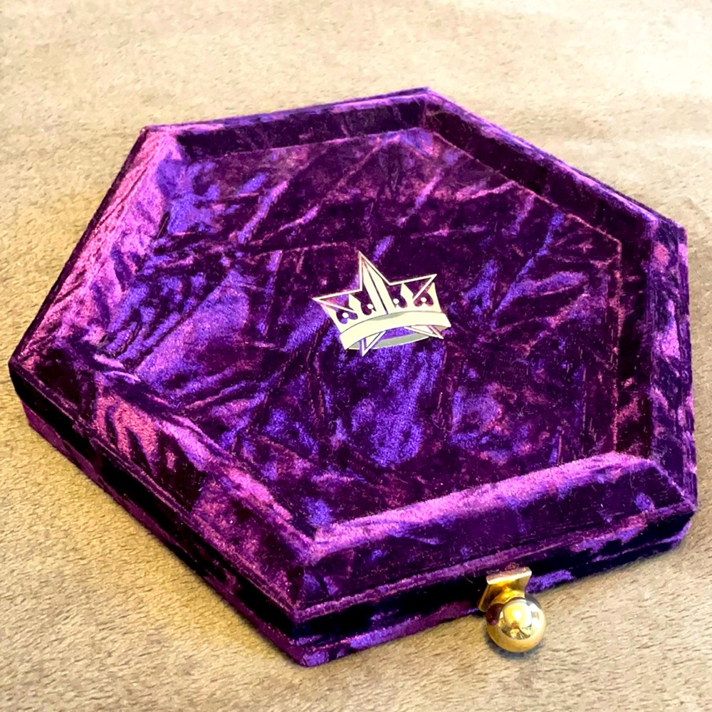 Jeffree Star Blood Lust Palette